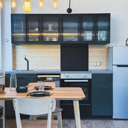 Couvent Bon Accueil I T2 Bis Neuf&parking Privé Apartamento